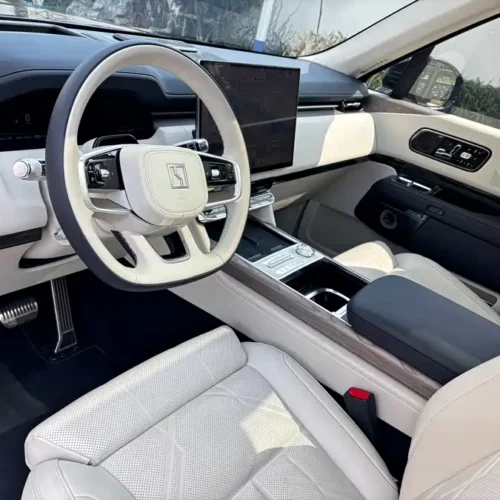 900x675_0_q87_c42_autohomecar__ChxpVmmry4-AcCC2AAlXdW9oGq0656.jpg.webp Used Zeekr 9X 2025 Max version 55kWh