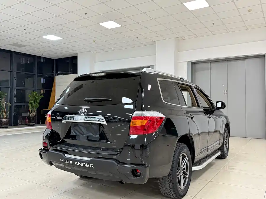 900x675_0_q87_c42_autohomecar__ChxpVmmsFD2AMBDdAAhNNKe0xz4791.jpg.webp Used Toyota Highlander 2011 2.7L 2WD 5-seat Elite Edition