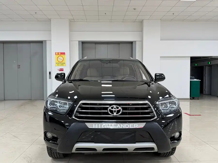900x675_0_q87_c42_autohomecar__ChxpVmmsFDuAbSDIAAaWpf7au6k632.jpg.webp Used Toyota Highlander 2011 2.7L 2WD 5-seat Elite Edition