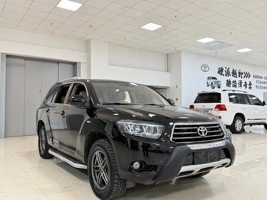 900x675_0_q87_c42_autohomecar__ChxpVmmsFDyADkrZAAjpG6b2DP4632.jpg.webp Used Toyota Highlander 2011 2.7L 2WD 5-seat Elite Edition