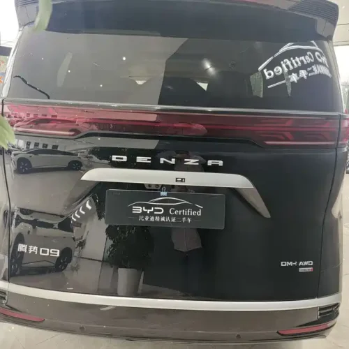 Used Denza D9 2025 DM-i smart driving version 1020 four-wheel drive flagship model