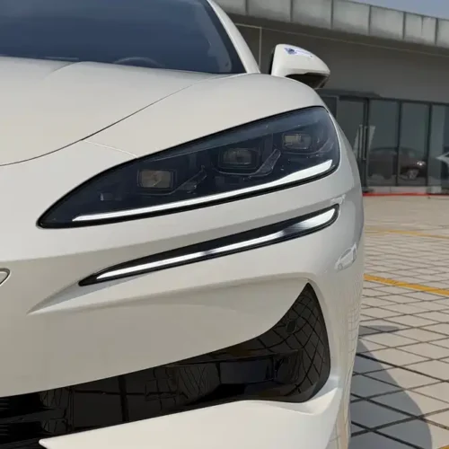 900x675_0_q87_c42_autohomecar__ChxpVmmuU12ALKnqAAX4-v_aeVE140.jpg.webp Used Denza Z9 2024 1100km four-wheel drive Ultra version