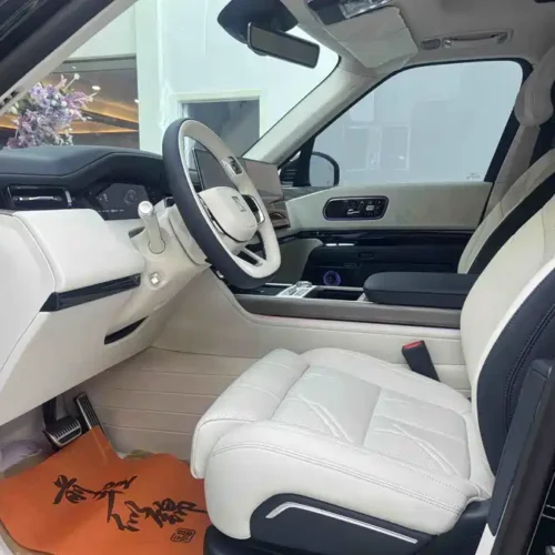 900x675_0_q87_c42_autohomecar__ChxpVmmuiIuAbtXWAARtwIiUjbc813.jpg.webp Used Zeekr 9X 2025 Hyper Edition 70kWh