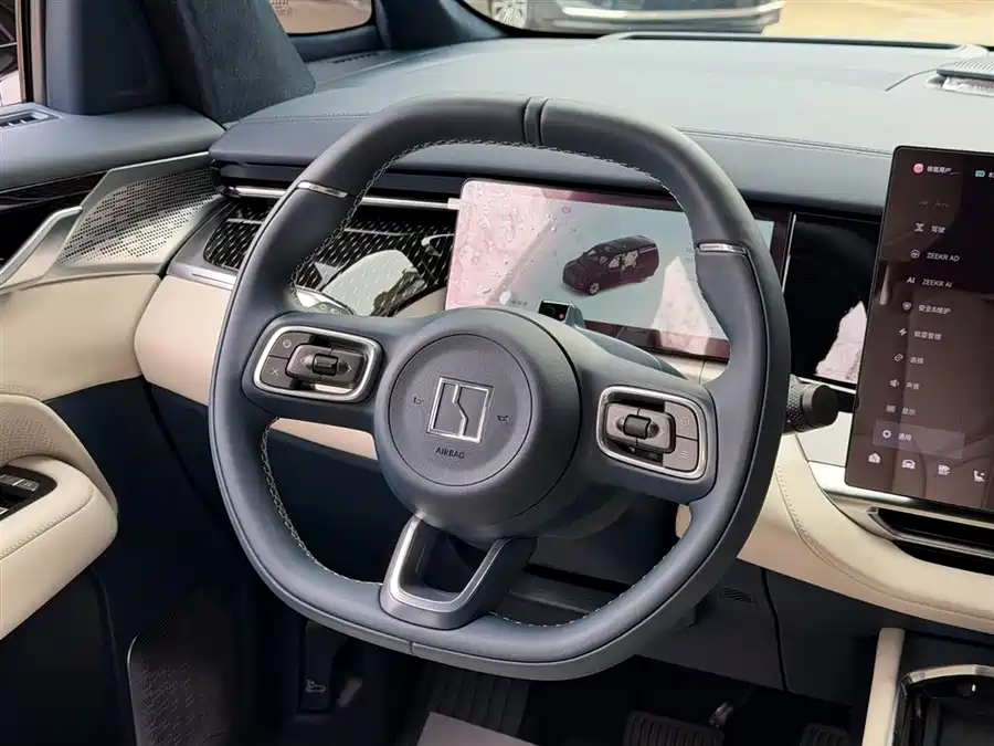 900x675_0_q87_c42_autohomecar__ChxpVmmuiViANJmXAAHmBWXhg8c866.jpg.webp Used Zeekr 009 2024 six-seat executive version four-wheel drive 108kWh