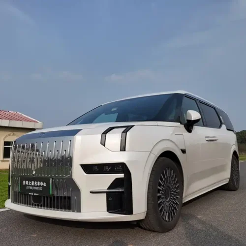 900x675_0_q87_c42_autohomecar__ChxpVmmusd-AeRuoAAojnh3XUQ8949.jpg.webp Used Zeekr 009 2022 WE version