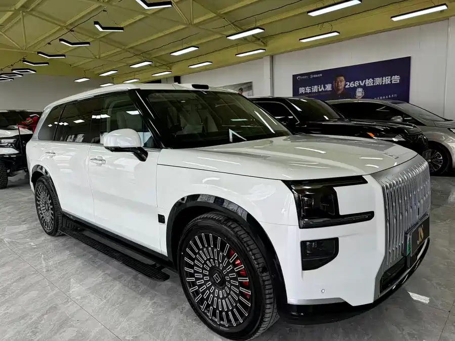 900x675_0_q87_c42_autohomecar__ChxpVmmv0z-Adq49AAhh-XsdsDM983.jpg.webp Used Zeekr 9X 2025 Hyper Edition 70kWh