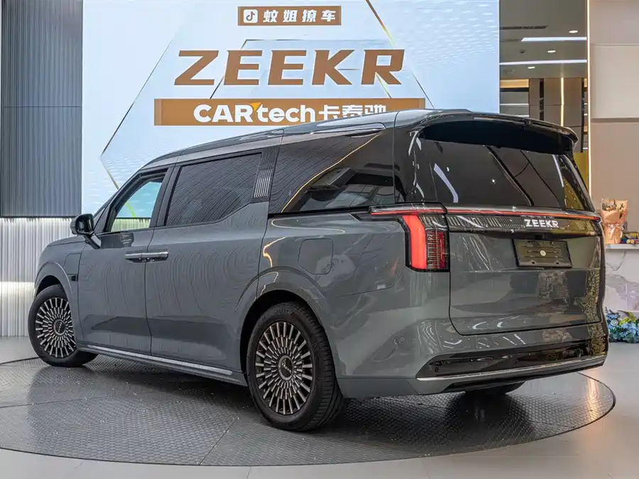 900x675_0_q87_c42_autohomecar__ChxpVmmvdLiAN9z-AAI1wmc7CR4009.jpg.webp Used Zeekr 009 2024 seven-seater aisle version 108kWh