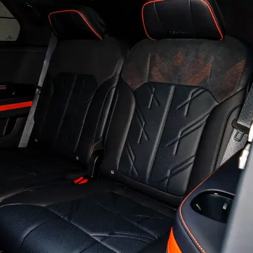 900x675_0_q87_c42_autohomecar__ChxpVmmw4OaAF3Q6AAFwc4sKQxU793.jpg.webp Used Zeekr 9X 2025 Yao Black Edition 70kWh