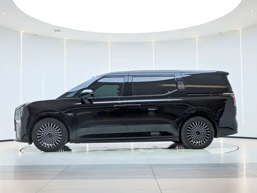 900x675_0_q87_c42_autohomecar__ChxpVmmwM32AZ8wCAAU8y_00Fto479.jpg.webp Used Zeekr 009 2024 seven-seat aisle version four-wheel drive 108kWh