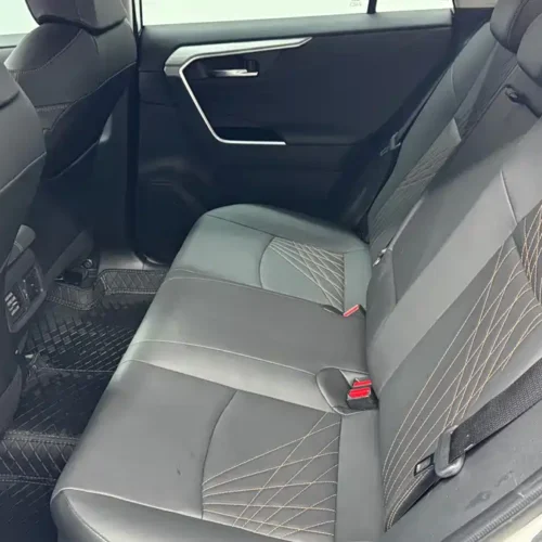 900x675_0_q87_c42_autohomecar__ChxpVmmwvb-AXQ1wAAhXlOnjZNw192.jpg.webp Used Toyota RAV4 Rongfang 2024 Dual Engine 2.5L E-CVT Two-wheel Drive Elite Plus Edition