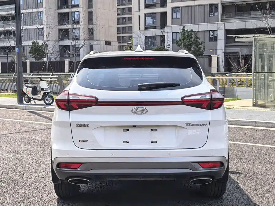 900x675_0_q87_c42_autohomecar__ChxpVmmxEtCAX_7_AAnWRk388pM789.jpg.webp Used Hyundai Tucson 2020 280TGDi 2WD GLS Smart Connected Edition National VI