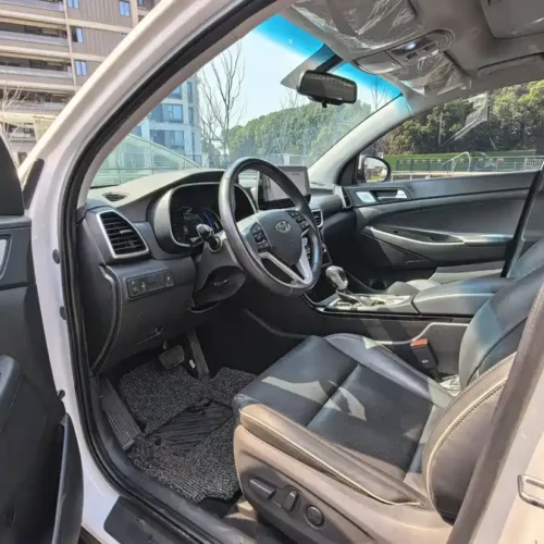 900x675_0_q87_c42_autohomecar__ChxpVmmxEtKAVQnjAAdBH9FZSz8266.jpg.webp Used Hyundai Tucson 2020 280TGDi 2WD GLS Smart Connected Edition National VI