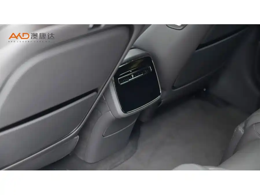 900x675_0_q87_c42_autohomecar__ChxpVmmxaVaADYZgAADAfZu1ELc155.jpg.webp Used Denza Z9 2024 1100km four-wheel drive Max version