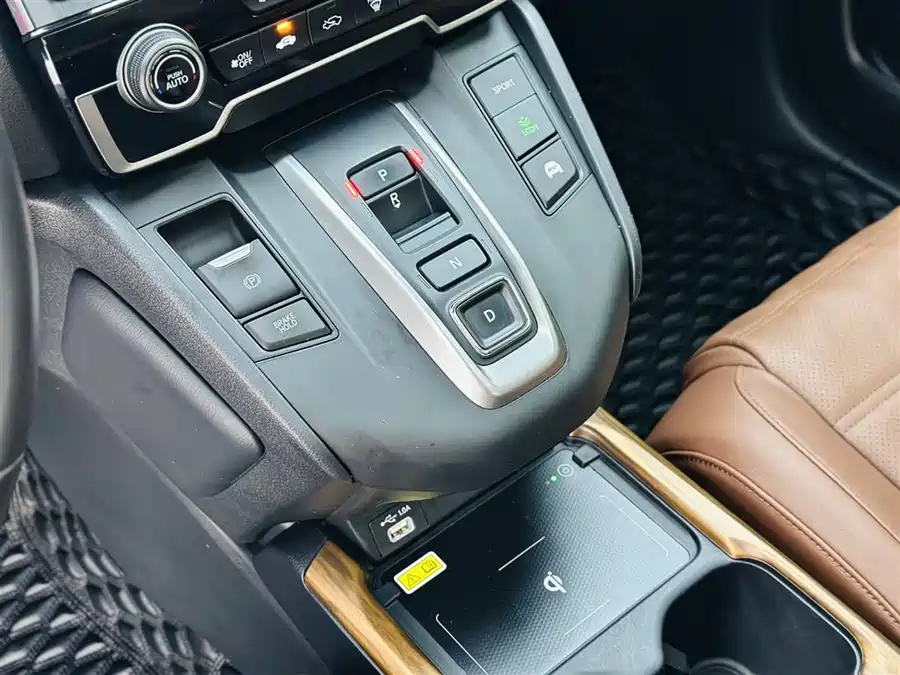 900x675_0_q87_c42_autohomecar__ChxpVmmyK4qAY8rTAAIbGqdGv64217.jpg.webp Used Honda CR-V 2021 Rui·Hybrid 2.0L two-wheel drive net version