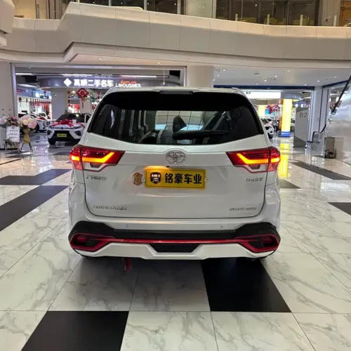 Used Toyota Highlander 2018 2.0T four-wheel drive luxury version