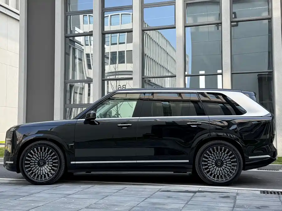 900x675_0_q87_c42_autohomecar__ChxpVmmyZh2Acoa7AAikcXDsiIk592.jpg.webp Used Zeekr 9X 2025 Hyper Edition 70kWh