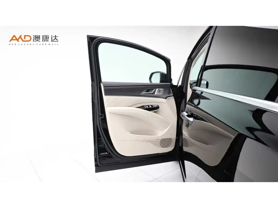 Used Denza D9 2024 DM-i 980 four-wheel drive flagship model