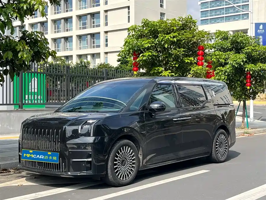 900x675_0_q87_c42_autohomecar__ChxpVmmydcCAfp9SAANlJAyqDaw369.jpg.webp Used Zeekr 009 2022 WE version