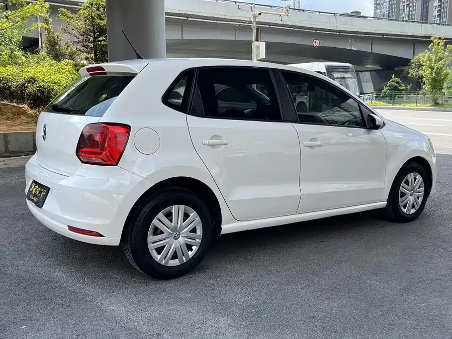 Used Volkswagen Polo 2018 1.5L automatic safe driving model