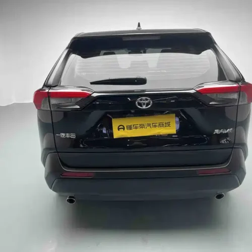 900x675_0_q87_c42_autohomecar__ChxpWGk27sOAb0QrAAKhJ6DRcKU482.jpg.webp Used Toyota RAV4 Rongfang 2023 2.0L CVT two-wheel drive urban version