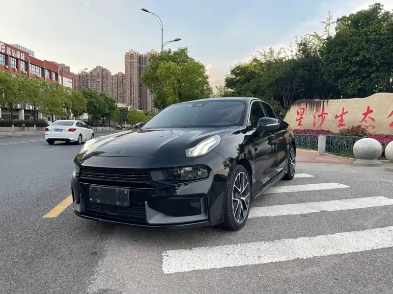 Used Lynk & Co 03 2020 1.5TD DCT Pro version