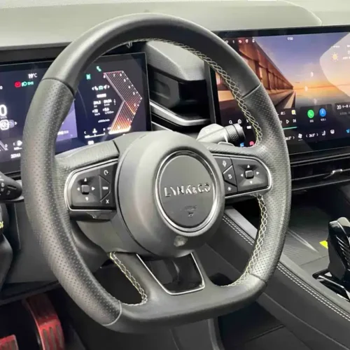 900x675_0_q87_c42_autohomecar__ChxpWGkfzseANOm_AAhJfVy1joY763.jpg.webp Used Lynk & Co 03 2023 1.5TD DCT Pro
