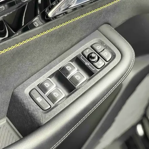 900x675_0_q87_c42_autohomecar__ChxpWGkfzsiAZ3R2AAnTIUWmftg943.jpg.webp Used Lynk & Co 03 2023 1.5TD DCT Pro