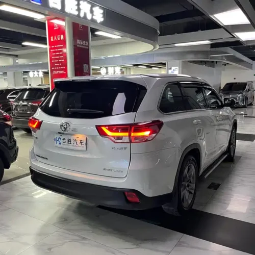 Used Toyota Highlander 2018 2.0T four-wheel drive luxury version