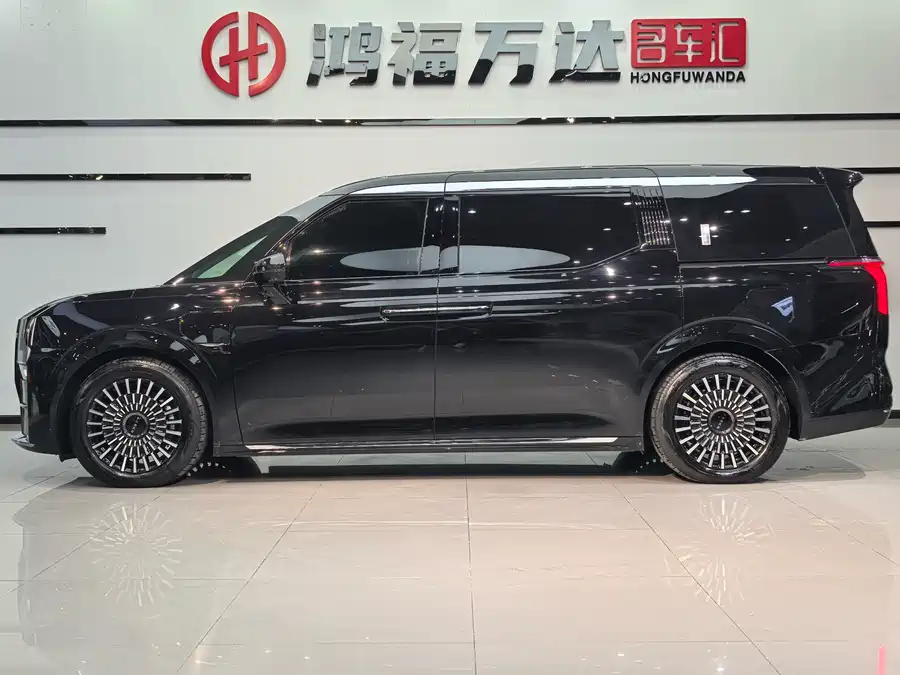 900x675_0_q87_c42_autohomecar__ChxpWGkgIc6AWbhkAAcRaGKzrOU670.jpg.webp Used Zeekr 009 2024 six-seat executive version four-wheel drive 108kWh