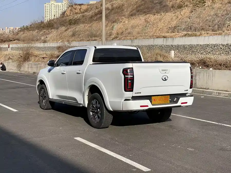 900x675_0_q87_c42_autohomecar__ChxpWGkiu3qAdLEzAAZQRhhMh9g050.jpg.webp Used GWM Cannon 2021 2.0T Passenger Global Version Automatic Gasoline Two-wheel Drive Comfort Standard Box GW4C20B