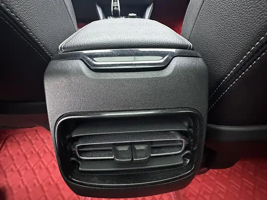 900x675_0_q87_c42_autohomecar__ChxpWGkoF4qAZjCjAAb-A0htaPQ334.jpg.webp Used Lynk & Co 03 2022 1.5TD DCT Pro