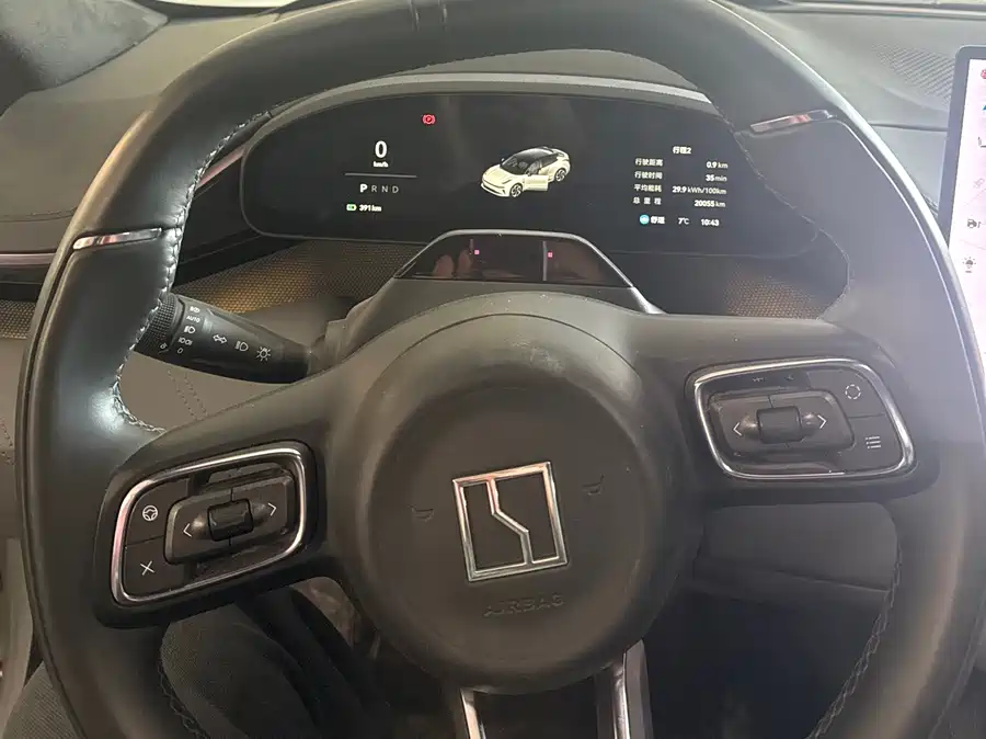 900x675_0_q87_c42_autohomecar__ChxpWGkw9ZCAFWySAAUxNcz9saQ465.jpg.webp Used Zeekr 001 2024 WE version 95kWh four-wheel drive
