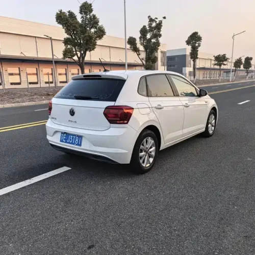 900x675_0_q87_c42_autohomecar__ChxpWGl0BaiAZpiBAAv6Gdtmgsc176.jpg.webp Used Volkswagen Polo 2021 Plus 1.5L Automatic Colorful Technology Edition