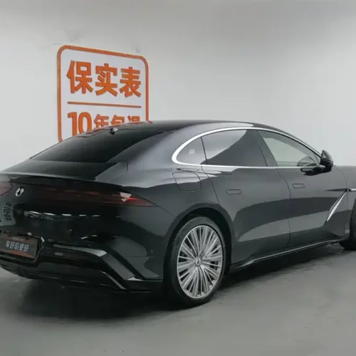 900x675_0_q87_c42_autohomecar__ChxpWGl5wWyAPQogAAEy9wG8uK0981.jpg.webp Used Denza Z9 2024 1100km four-wheel drive Ultra version