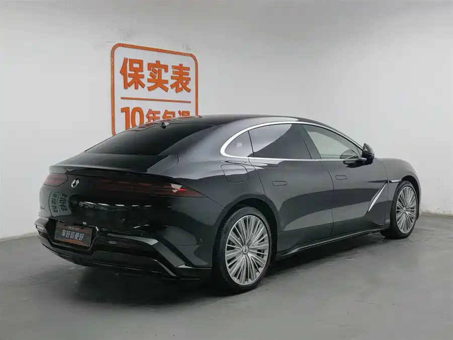900x675_0_q87_c42_autohomecar__ChxpWGl5wWyAPQogAAEy9wG8uK0981.jpg.webp Used Denza Z9 2024 1100km four-wheel drive Ultra version