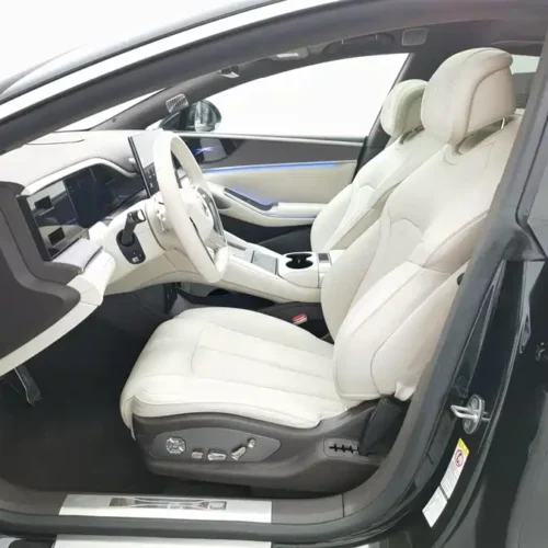 900x675_0_q87_c42_autohomecar__ChxpWGl5wXGAPp0YAAGOvmzKcic072.jpg.webp Used Denza Z9 2024 1100km four-wheel drive Ultra version