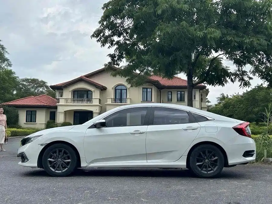 Used Honda Civic 2019 220TURBO CVT Dynamic Edition National V