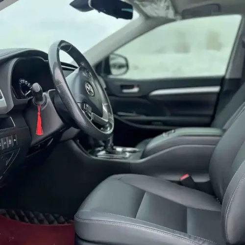 Used Toyota Highlander 2018 2.0T four-wheel drive premium version