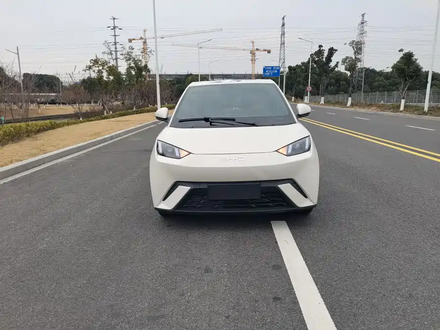 Used BYD Seagull 2025 305km active version
