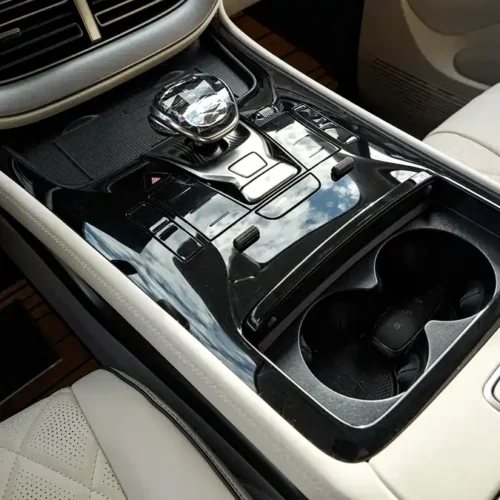 900x675_0_q87_c42_autohomecar__ChxpWGlM9YmAELo3AAiX18THCBo861.jpg.webp Used Denza D9 2024 DM-i 1050 Exclusive Type