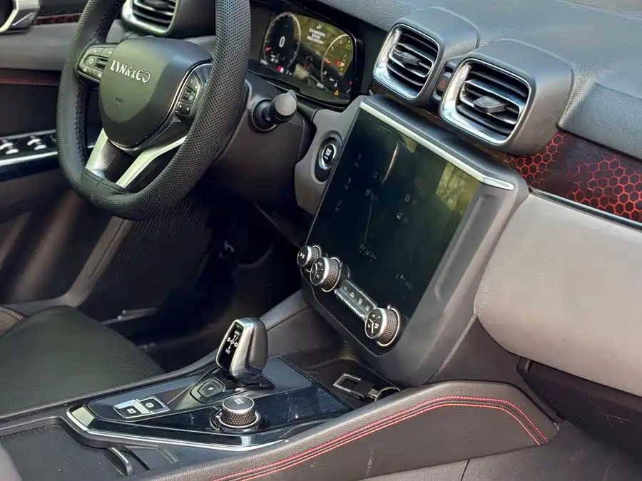 Used Lynk & Co 03 2018 1.5TD DCT Powerful Edition National V