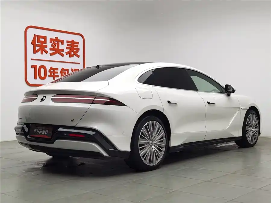 900x675_0_q87_c42_autohomecar__ChxpWGlRhrCABBONAAFKlAFmK-c963.jpg.webp Used Denza Z9 2024 1100km four-wheel drive Ultra version