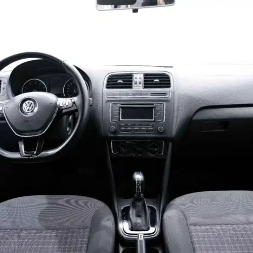 Used Volkswagen Polo 2016 1.6L automatic comfort model