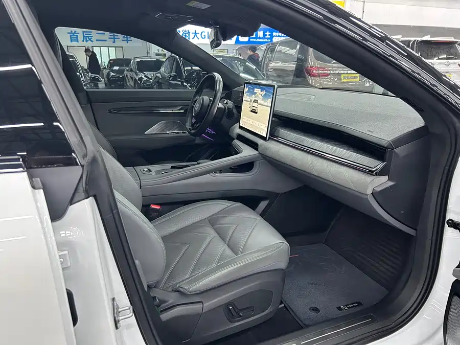 Used Zeekr 001 2024 WE version 100kWh rear drive