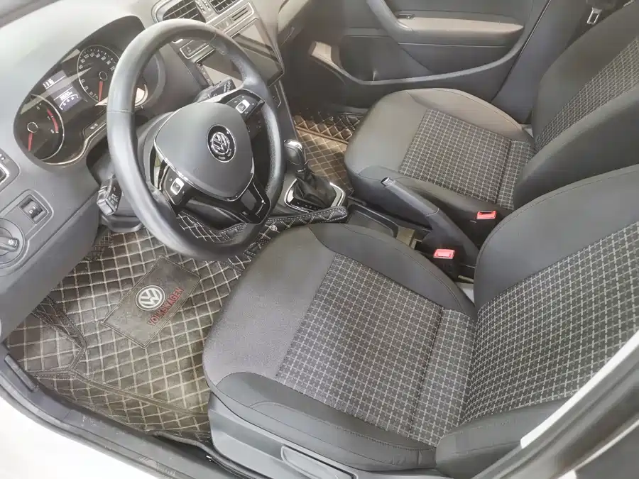 Used Volkswagen Polo 2018 1.5L automatic safety model