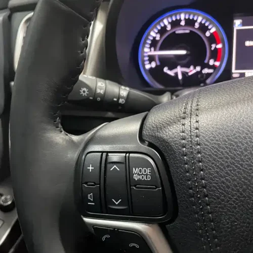 900x675_0_q87_c42_autohomecar__ChxpWGlu_yWADsXiAAqPQmnq_Oo162.jpg.webp Used Toyota Highlander 2018 2.0T two-wheel drive luxury version