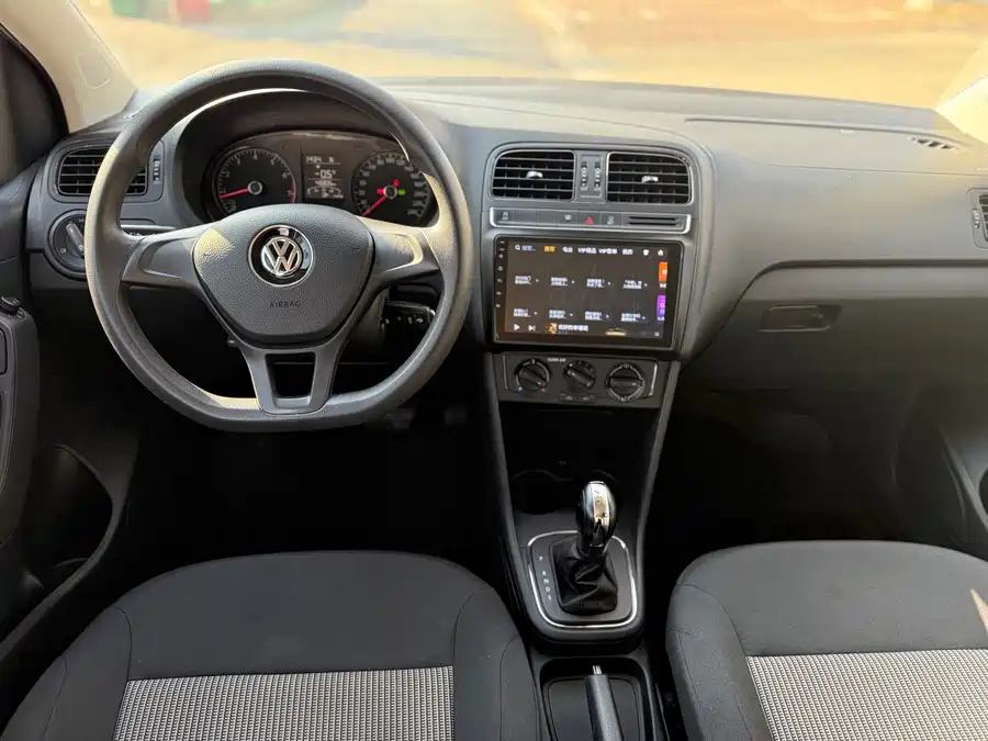 Used Volkswagen Polo 2018 1.5L automatic safe driving model