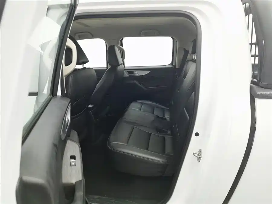 Used GWM Cannon 2021 2.0T commercial version automatic diesel four-wheel drive elite long box GW4D20M