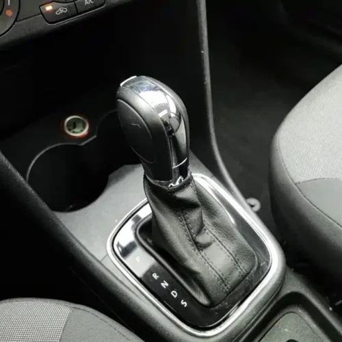 Used Volkswagen Polo 2016 1.6L automatic comfort model