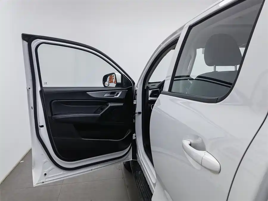 Used GWM Cannon 2021 2.0T commercial version automatic diesel two-wheel drive elite long box GW4D20M